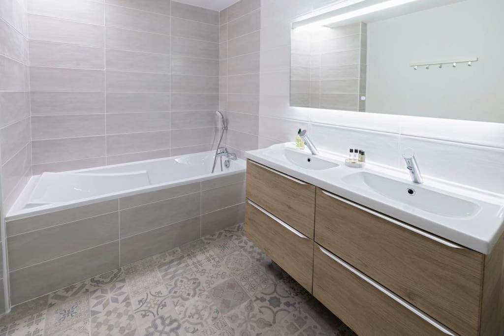 Le Familial - Equipe - Proche Centre Apartment Montlucon